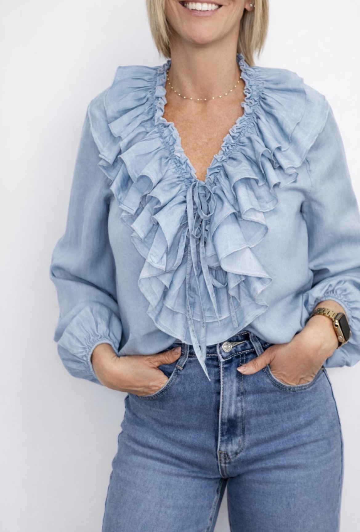 Camisa volantes vaquera