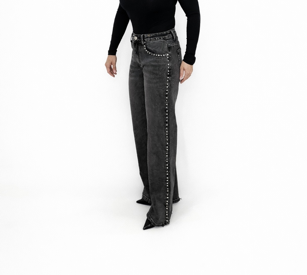 Tejano tachuelas negro