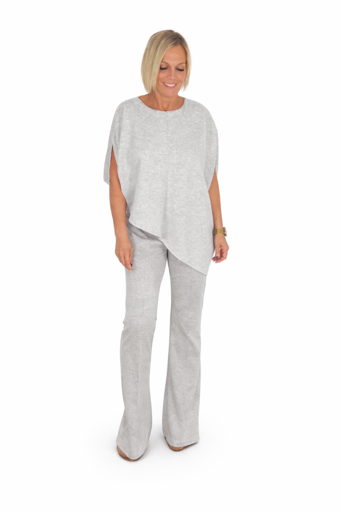 Camiseta oversize gris pico