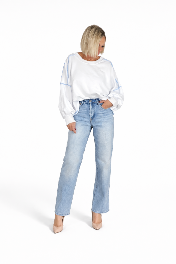 Sudadera oversize costuras celeste