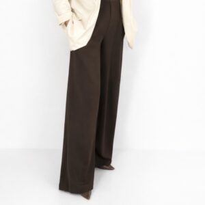 Pantalón sport marrón