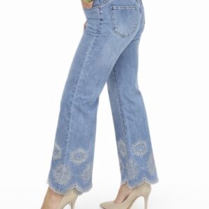 Tejano flare bordados bajos