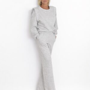 Conjunto sport hombreras gris