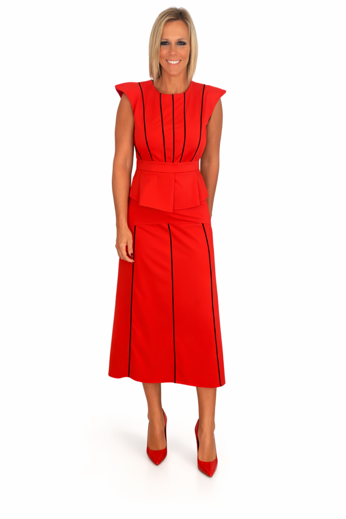 Conjunto top y falda rojo ribete negro