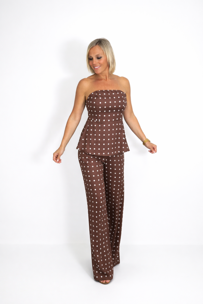 Conjunto top y pantalón lunares marrón