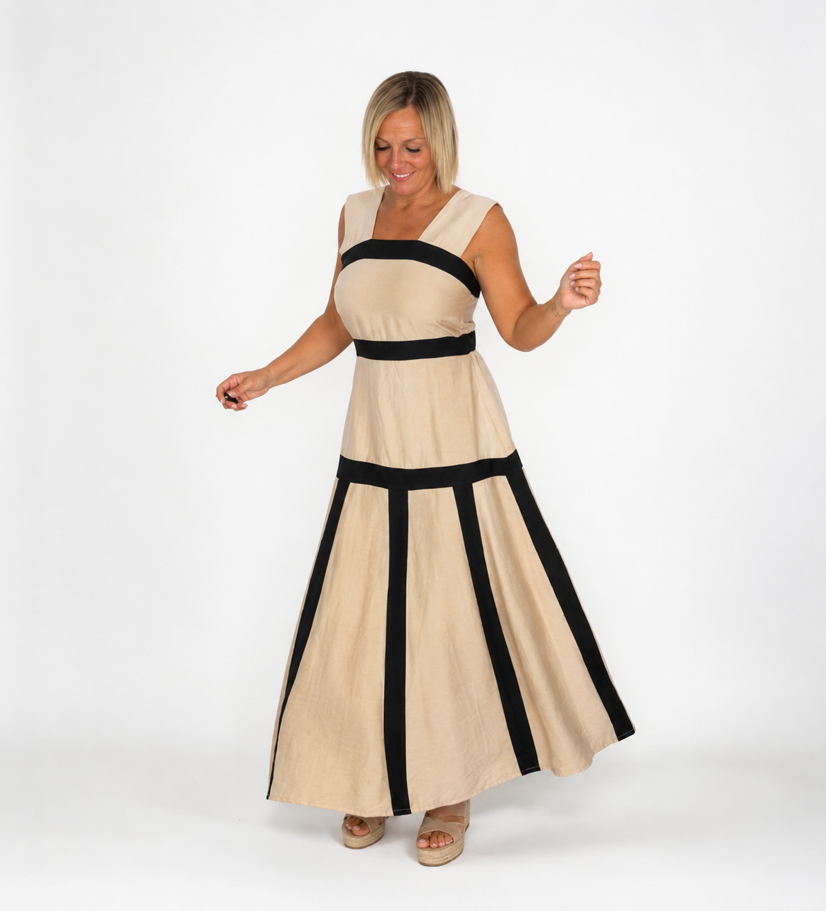 Vestido beige rayas negras