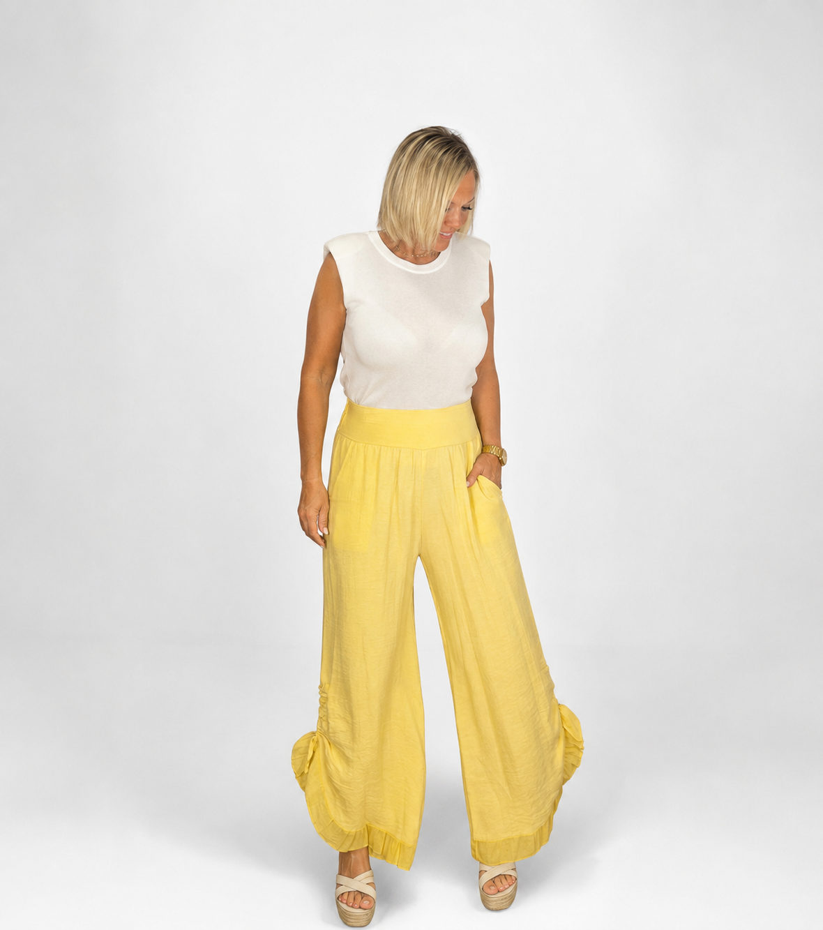 Pantalón palazzo amarillo frunce