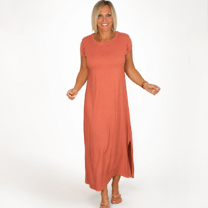 Vestido algodón coral tachuelas