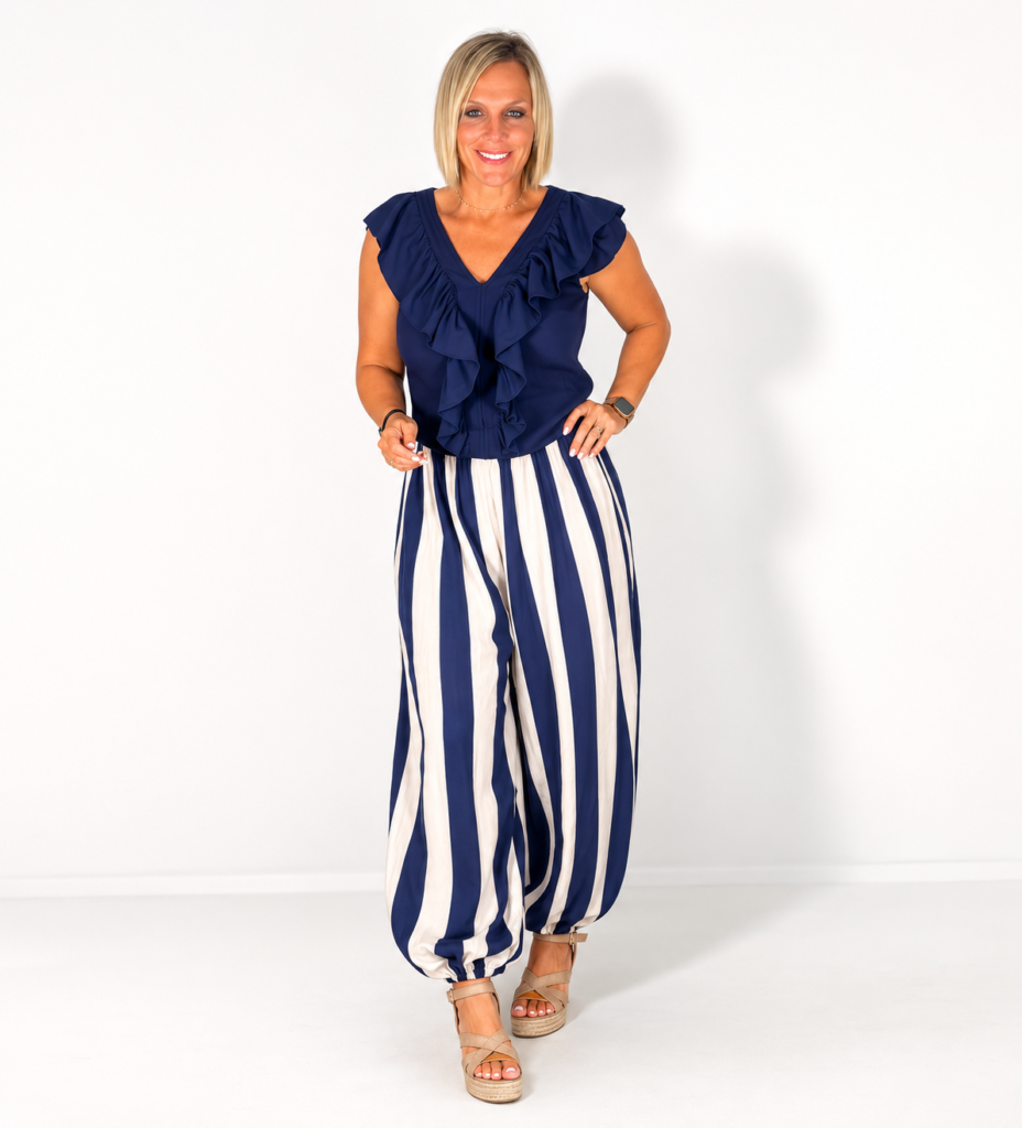 Camisa azul marino lino volante