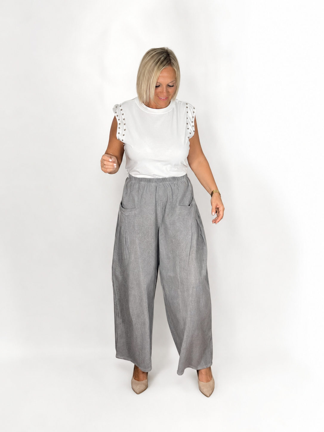 Pantalón ancho lino gris bolsillos