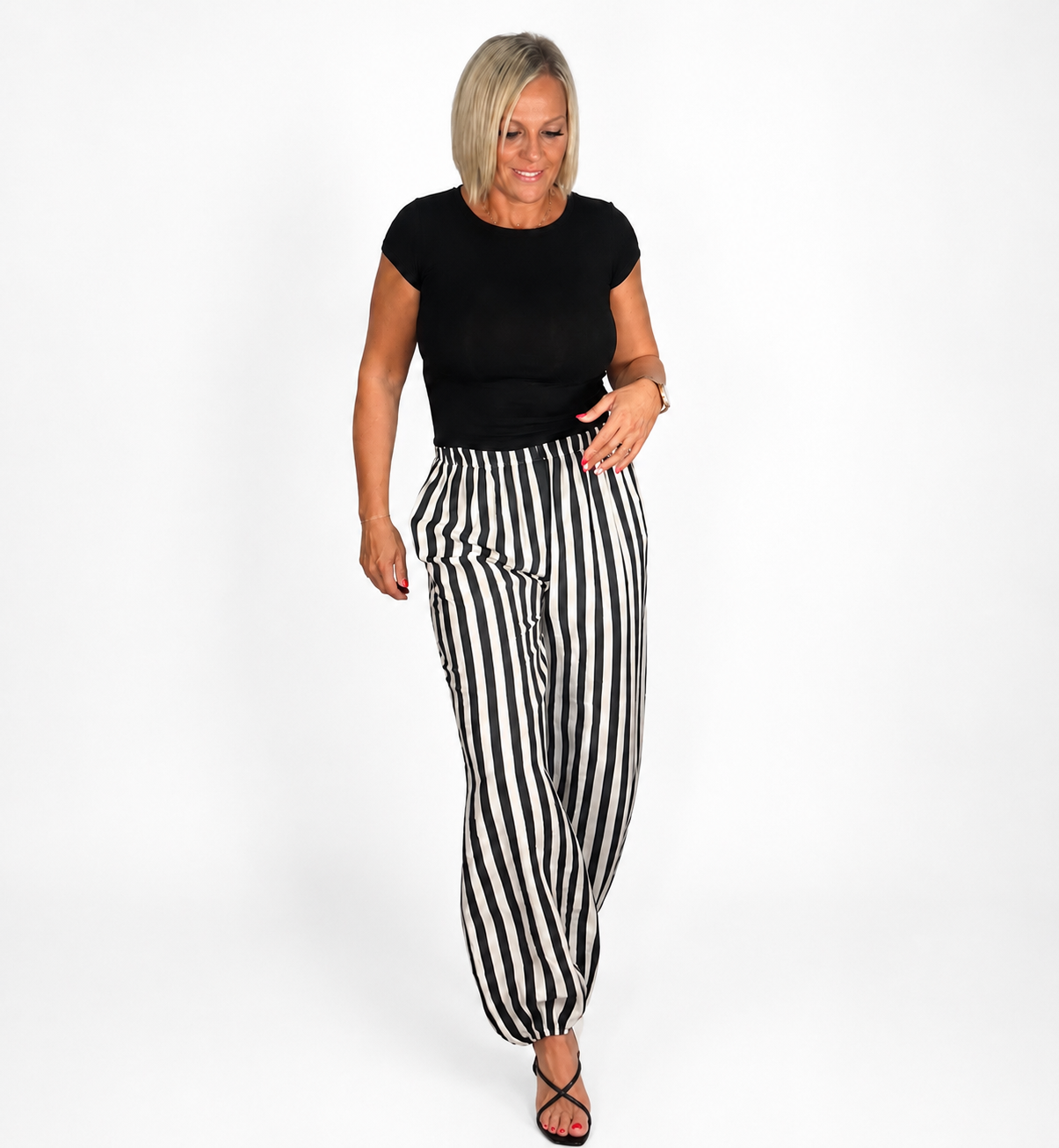 Pantalón bombacho rayas negro
