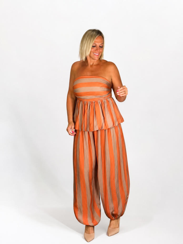 Conjunto top palabra honor y pantalón café naranja