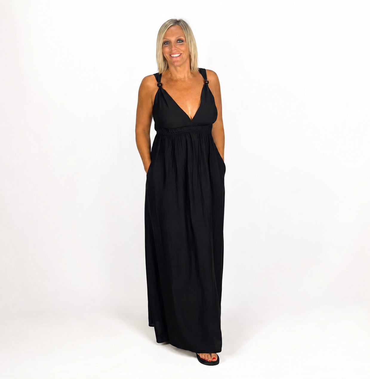Vestido largo negro bolas